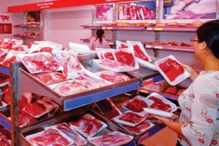 Việt Nam mở cửa trở lại cho thịt bò Pháp