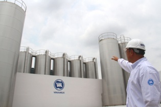 Diễn biến cổ phiếu cần quan tâm tuần qua: VNM tăng 5%, DCM giảm nhẹ