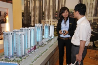 Những chiêu thổi giá, tạo sốt cực độc của cò đất 
