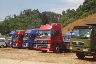 Ô tô Trung Quốc chiếm 40,7% kim ngạch nhập khẩu ô tô cả nước