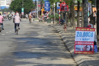 Kế sách chống bán phá giá bảo hiểm xe máy