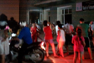 Lại hoả hoạn tại chung cư Xa la, hàng trăm cư dân bỏ chạy