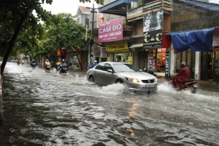 Dự báo thời tiết hôm nay: Mưa dông trải dài trên toàn quốc