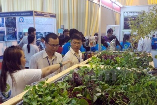 Hơn 380 tỷ đồng được ký kết tại Techmart 2015