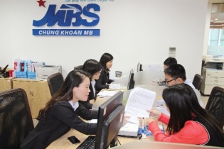 Thị trường chứng khoán: Tín hiệu của sự bùng nổ