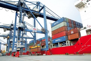 Nửa đầu tháng 10, cả nước xuất siêu 59 triệu USD
