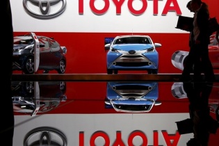 Toyota báo lỗi 6,5 triệu xe trên toàn cầu