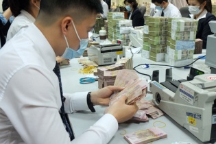Áp lực quá cao, nhân viên ngân hàng xin nghỉ việc