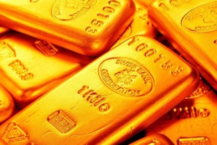 Ngày 7/11: Giá vàng thế giới giảm, trong nước đứng im