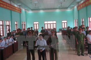 Trùm ma túy Tàng Keangnam và đồng phạm hầu toà