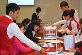 Cá nhân Lê Thị Mùa thông báo đăng ký mua cổ phần của CTCP Du lịch Kim Liên