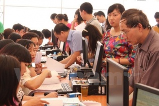 Hộ kinh doanh có thể nộp thuế qua dịch vụ bưu chính, viễn thông, điện lực