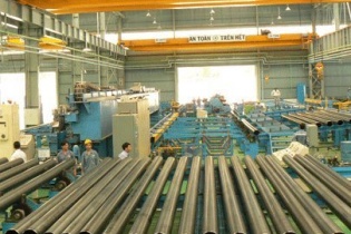 Ống thép dẫn dầu Việt Nam bị Canada áp thuế 37,4%.