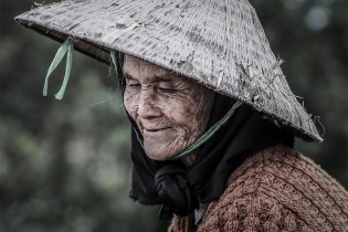 Chùm ảnh gây xôn xao cư dân mạng của nam sinh viên 9x