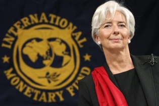 Bà Christine Lagarde tái cử chức Tổng Giám đốc Quỹ Tiền tệ Quốc tế (IMF) 