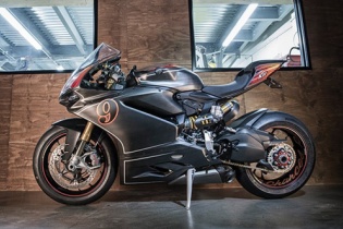 Cận cảnh Ducati 1299S Panigale độ theo phong cách cafe racer