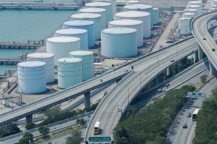 Giá dầu đã tăng hơn 40% sau khi chạm đáy