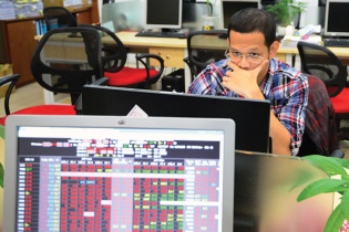 Tạo thêm dư địa phát triển cho thị trường chứng khoán