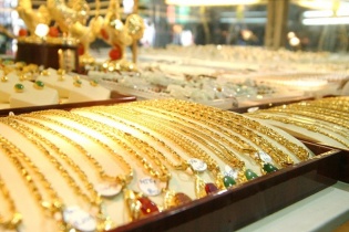 Ngày 5/5: Giá vàng mất mốc 34 triệu đồng/lượng