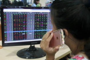 Thị trường chứng khoán: VN-Index có thể tạo đỉnh mới
