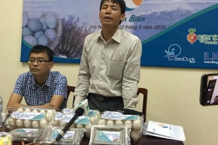 Ông Đoàn Văn Vươn ra mắt thương hiệu nông sản sạch "Vườn Biển"