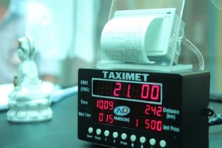 Lái xe taxi không in hoá đơn cho khách bị phạt đến 3 triệu đồng từ 1/1/2017