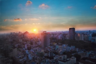 Dự báo thời tiết hôm nay: Hà Nội có mưa, Sài Gòn nắng đẹp
