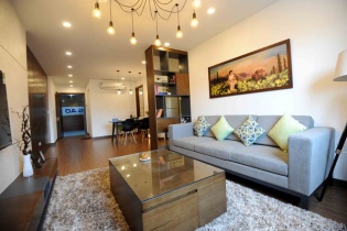 Hà Nội khan hiếm căn hộ vừa túi tiền