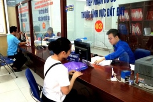 Cấp sổ đỏ qua mạng, kê khai như thế nào?