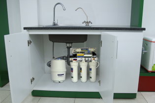 Nóng thị trường máy lọc nước vì lo nước sinh hoạt không đạt chuẩn
