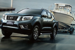 [Infographics] 5 lý do nên chọn mua Nissan Navara NP300 EL