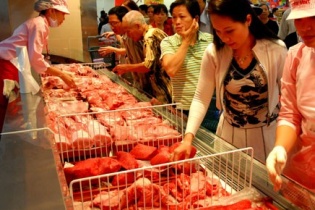 Thịt heo nuôi tại Nga sắp lên bàn ăn Việt