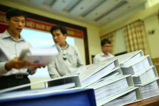 Có được được chỉnh sửa các quy định trong mẫu hồ sơ mời thầu?