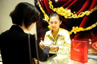 Ngày 22/10: Giá vàng khởi sắc