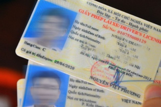 Ý nghĩa của giấy phép lái xe hạng A, B, C, D, E, F...