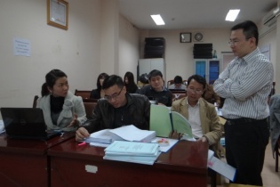 Nhà thầu có được phép thay đổi người đại diện?