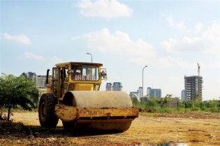 Nhà thầu thi công chậm tiến độ, ai được xử phạt?