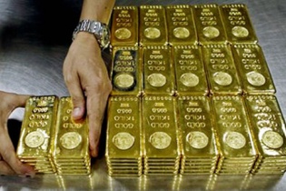 Ngày 7/12: Giá vàng trong nước tăng bất chấp giá vàng thế giới lao dốc