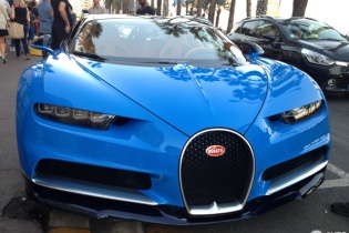 Đã có 220 chiếc siêu xe siêu sang Bugatti Chiron tìm thấy "mái ấm"