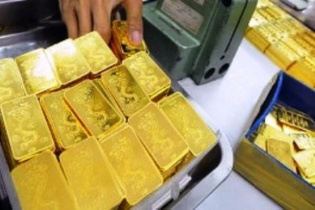 Ngày 31/12: Giá vàng giảm phiên cuối năm