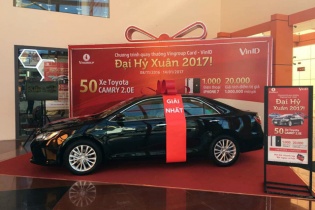 Sở hữu Toyota Camry 2017 với giá 0 đồng?