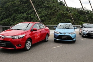 Bán trên 412.000 xe tại thị trường Việt Nam, Toyota lãi đậm