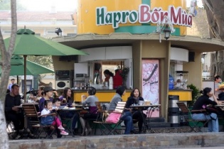 Hapro mở cửa phục vụ người dân Thủ đô xuyên suốt Tết Đinh Dậu 2017