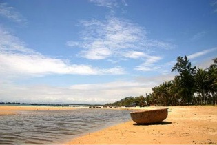 Phú Yên: Thu hồi gần 55,3 ha "đất vàng" ven biển