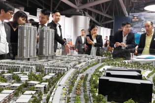 Đại gia địa ốc "gieo" tiền về tỉnh, kỳ vọng "hái" quả to