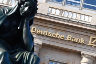 Deutsche Bank nộp phạt hơn 150 triệu USD do sai phạm tại Mỹ