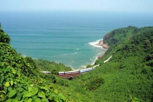 Thêm 1.000 vé giá 10.000 đồng tàu tuyến Nha Trang – Huế, bạn đã "săn" chưa?