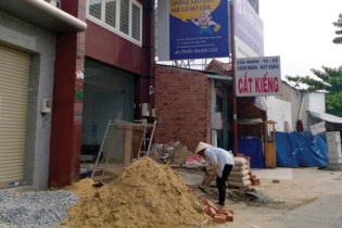 Đau đầu trước cơn sốt giá cát