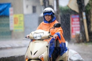 Dự báo thời tiết hôm nay: Mưa dông diện rộng trên khắp cả nước