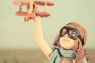 Để trẻ tự tin chinh phục thế giới: Từ ước mơ trong tầm ngắm tới bí kíp trong tầm tay